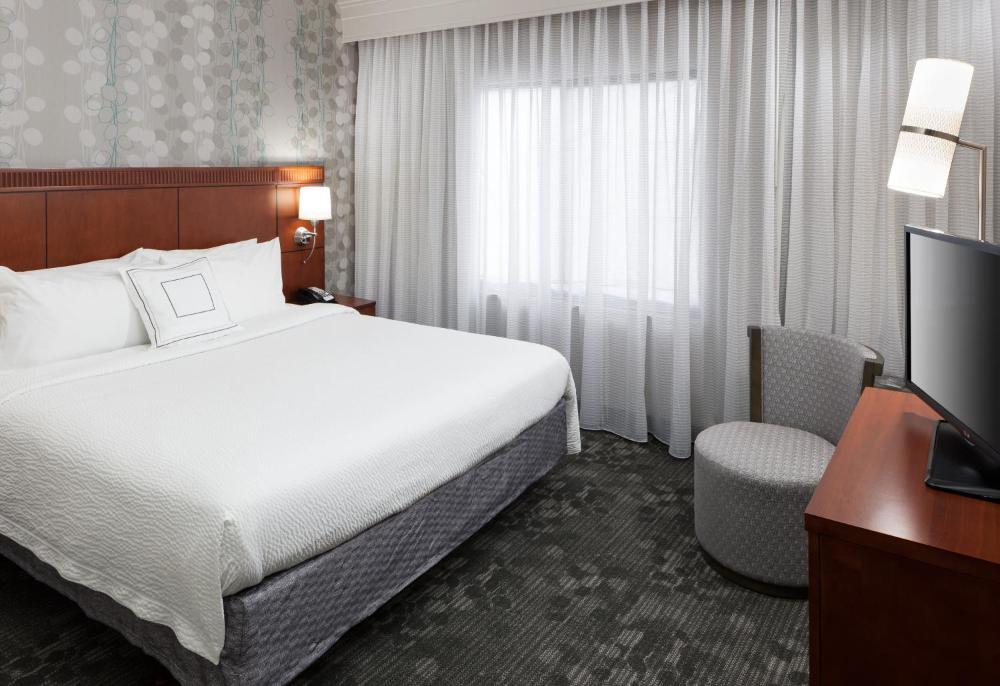 King Room with Sofa Bed interior